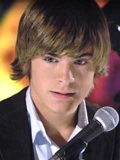 Zac Efron - wallpaper preview