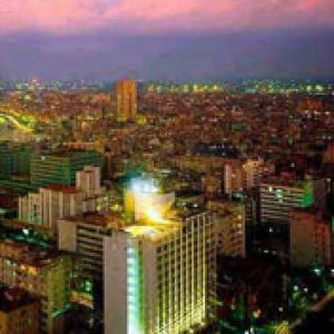 La Habana Cuba de noche__