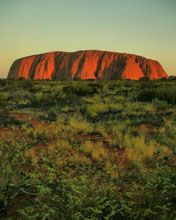 Uluru aka Ayers Rock ak Puli 