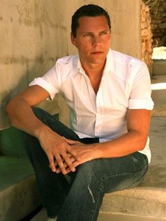 DJ Tiesto - wallpaper preview