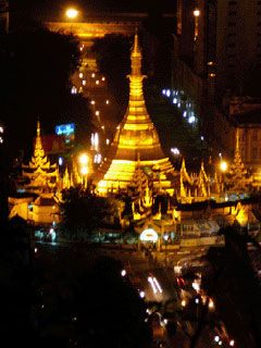 Yangon - Sule pagoda at night - wallpaper preview