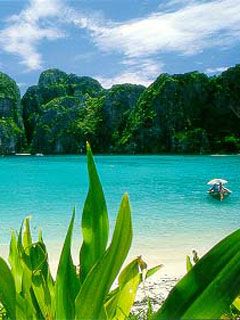 PhiPhi Island - South Thailand - wallpaper preview