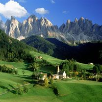 Val di Funes - Dolomites - Italy - wallpaper preview