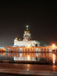 New Delhi - Gangla Sahib Gurudwara Sikh Temple - wallpaper preview