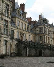Chateau de Fontainebleau - wallpaper preview