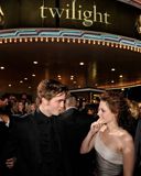 Robert Pattinson - Kristen Stewart - wallpaper preview