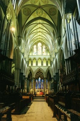 Salisbury Cathedral - wallpaper preview