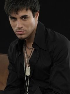 Enrique Iglesias - wallpaper preview