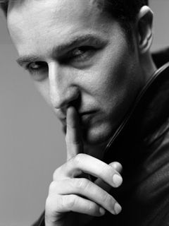 Ritratto di Uomo Misterioso - wallpaper preview