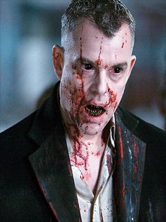Personaggio Horror con Sangue - wallpaper preview
