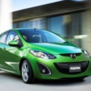 Auto Verde Mazda