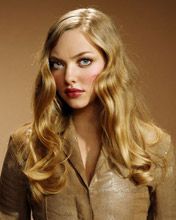 Ritratto Glamour di una Donna - wallpaper preview