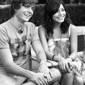 Coppia Felice che Sorride