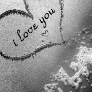 Cuore Ti Amo sulla Spiaggia