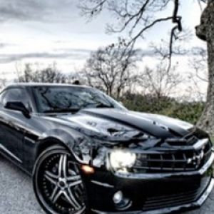 Auto Sportiva Camaro Nera