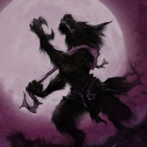 Lupo Ululante Sotto la Luna