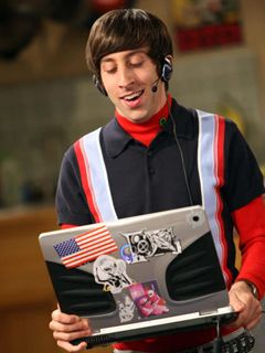 Ragazzo Divertente con Laptop - wallpaper preview