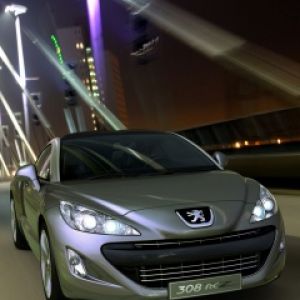 Peugeot 308 RCZ Guida Notturna