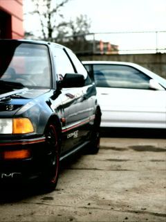 Auto Sportivi in Ambiente Urbano - wallpaper preview