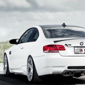 Auto Sportivo Bianco BMW M3