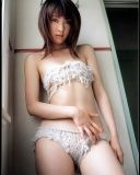 Modella Elegante in Lingerie - wallpaper preview