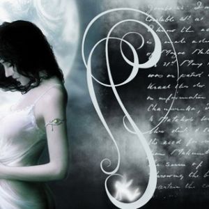 Donna Mistica nella Luce della Luna