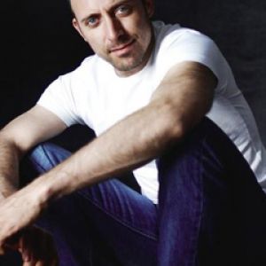 Uomo alla Moda in Abbigliamento Casual
