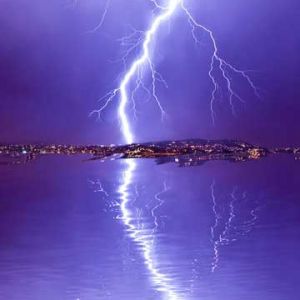 Stupenda Riflesso di Fulmine