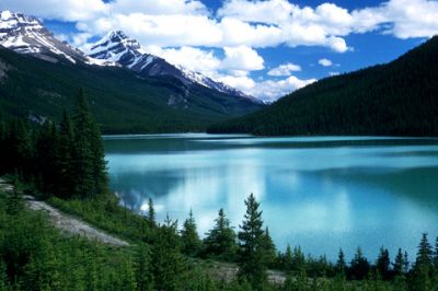 Lago di Montagna Sereno - wallpaper preview