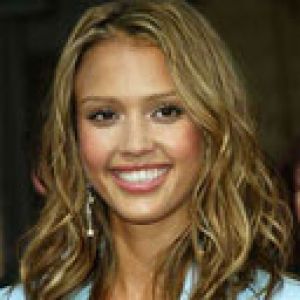 Bella Donna Sorridente