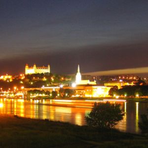 Skyline Notturna di Bratislava