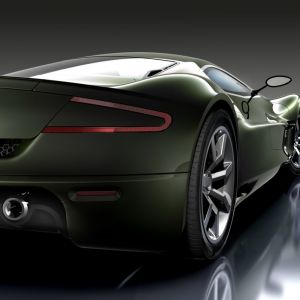 Elegante Auto Sportivo Verde