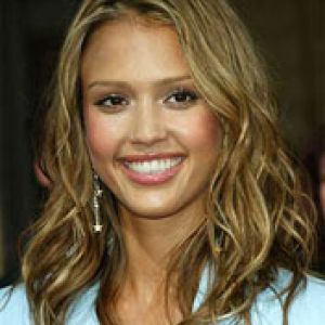 Bella Donna Sorridente