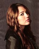 Ritratto di Miley Cyrus - wallpaper preview
