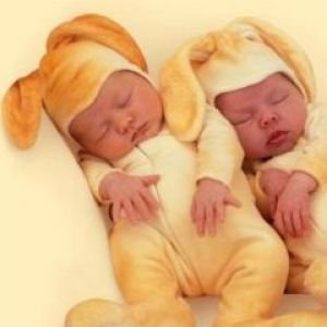 Bambini Con Costumi da Coniglio