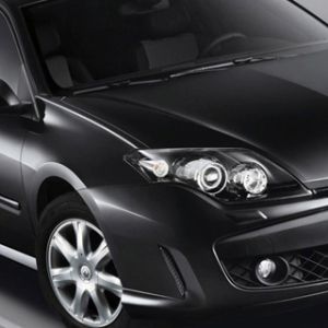 Auto Nera Elegante
