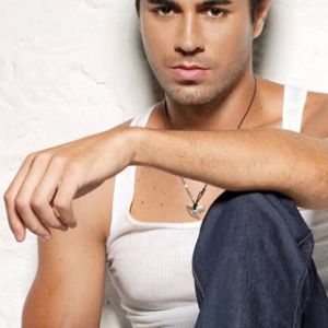 Ritratto di Enrique Iglesias