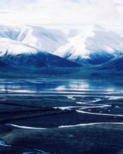 Montagne Nevose e Lago Sereno - wallpaper preview