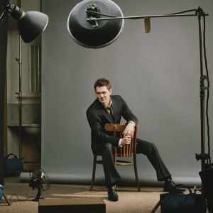 Uomo Elegante in Abito