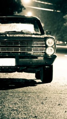 Auto Classico di Notte