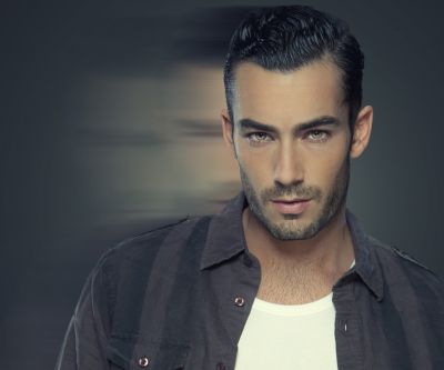 Ritratto di Uomo Stile - wallpaper preview