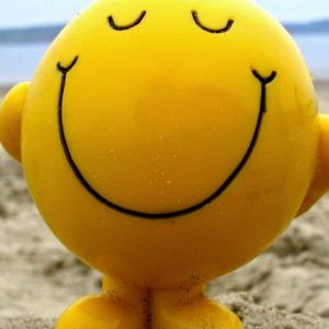 Faccia Felice Sorridente