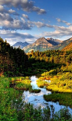 Paesaggio montano pittoresco - wallpaper preview