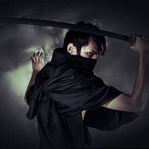 Guerriero Ninja con Spada