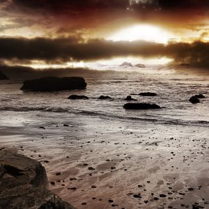 Tramonto Drammatico sull'Oceano