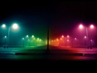 Luci Colorate nella Nebbia