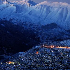 Paesaggio Montano Innevato