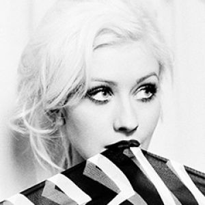 Ritratto in Bianco e Nero di Christina Aguilera