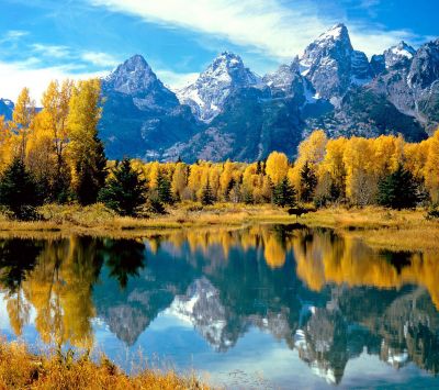 Stupenda riflessione montana - wallpaper preview