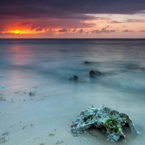 Tramonto Sereno sulla Spiaggia
